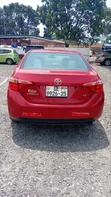 Toyota Corolla 2018 Red - 2