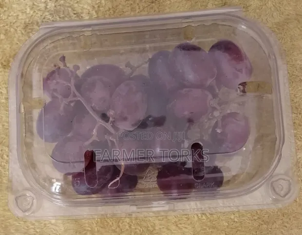 Seedless Grapes - 1
