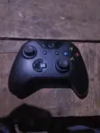 Xbox One Controller - 4