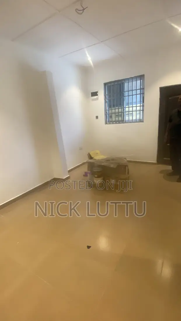 1 Bedroom Room & Parlour for Rent in Osu Ako-Adjei - 1