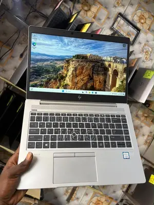 HP EliteBook 840 G5 Laptop - Core i5, 8GB RAM, 256GB SSD