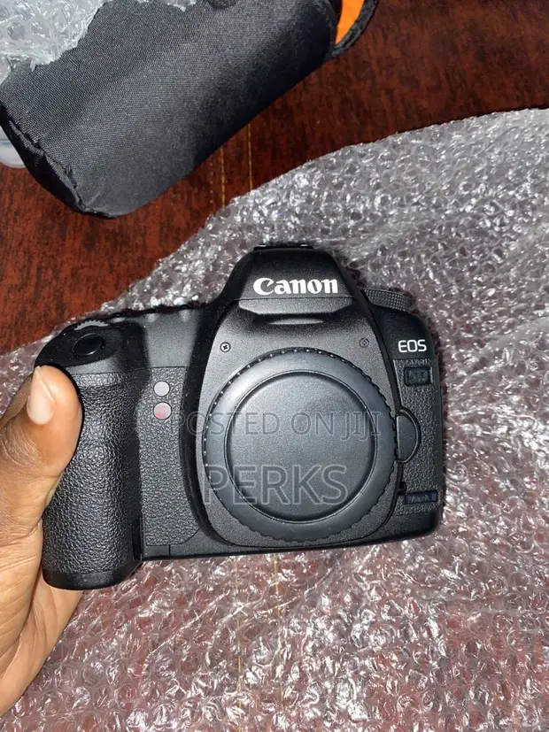 Canon 5D Mark II USA Used - 1