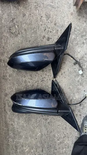 Honda Civic Driving Side Mirror (2016-2021)
