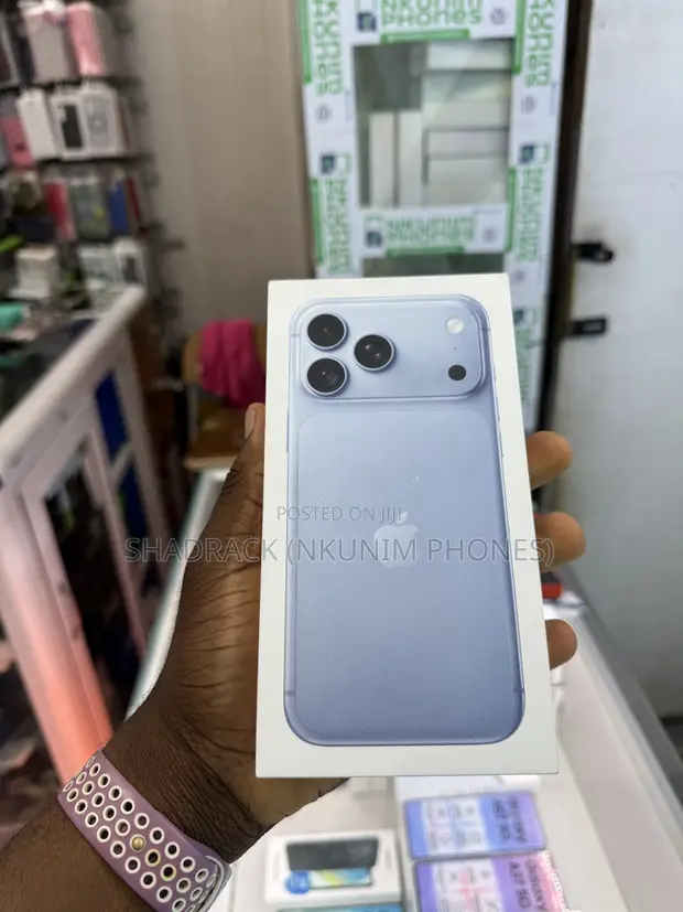 New Apple iPhone 18 Pro Max 256GB Blue - 1