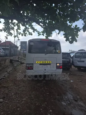 Toyota Coaster 2012 - 33 Seater Bus