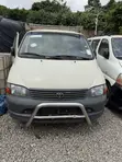 Toyota HiAce 2002 White - 1