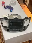 2015 Hyundai Tucson Radio Fascia Panel & Android Head Unit - 2