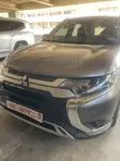 Mitsubishi Outlander GT AWC 2019 Gray - 4