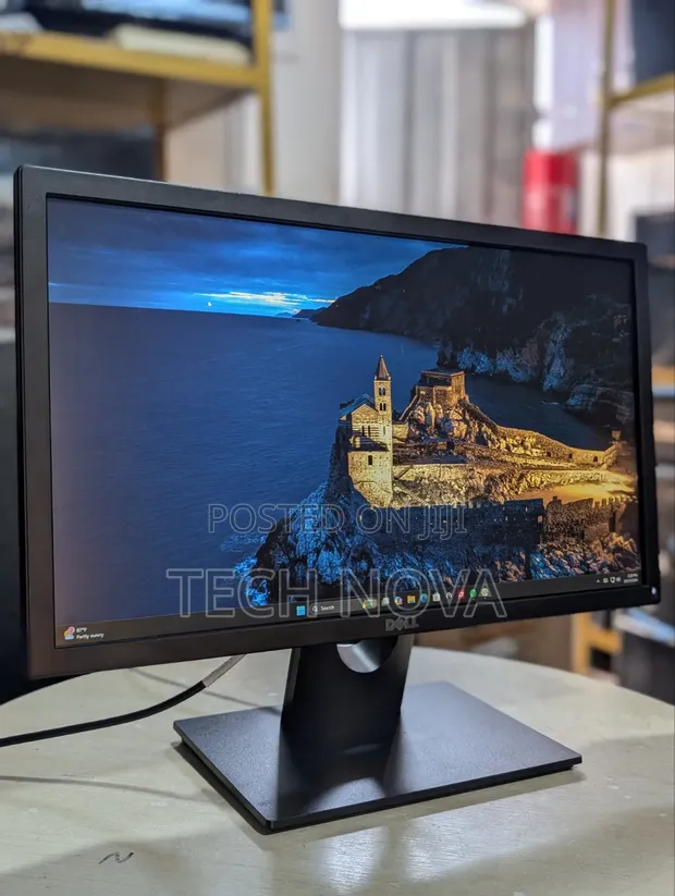 Dell E2216H 21.5" Full HD LED Monitor - 1