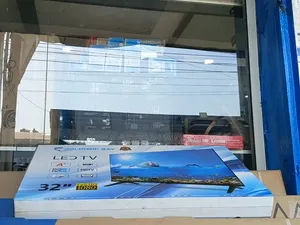 Dolphine Bay 32" Full HD Digital TV