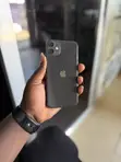 Apple iPhone 11 64GB Black - 1