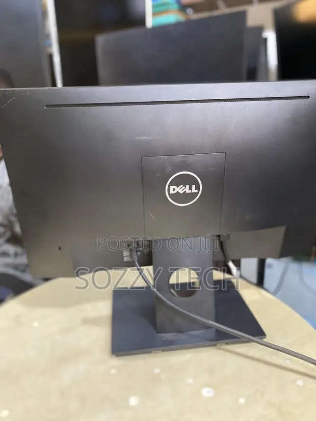 Dell E2216H 21.5" Full HD LED Monitor - 1