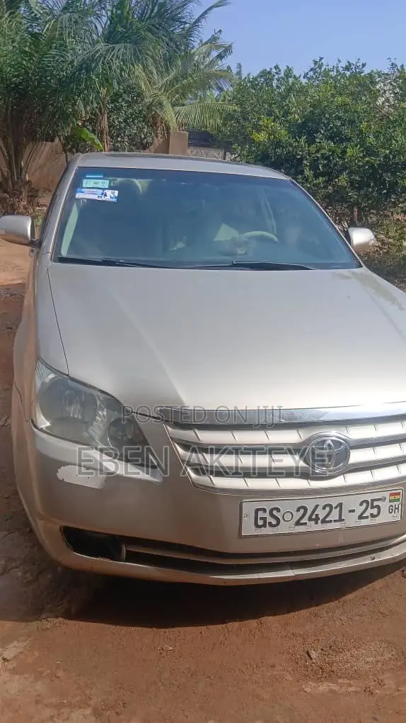 2009 Toyota Avalon XLS Sedan - 1