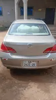 2009 Toyota Avalon XLS Sedan - 2