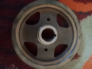 Toyota Vitz Crankshaft Main Pulley (Used)