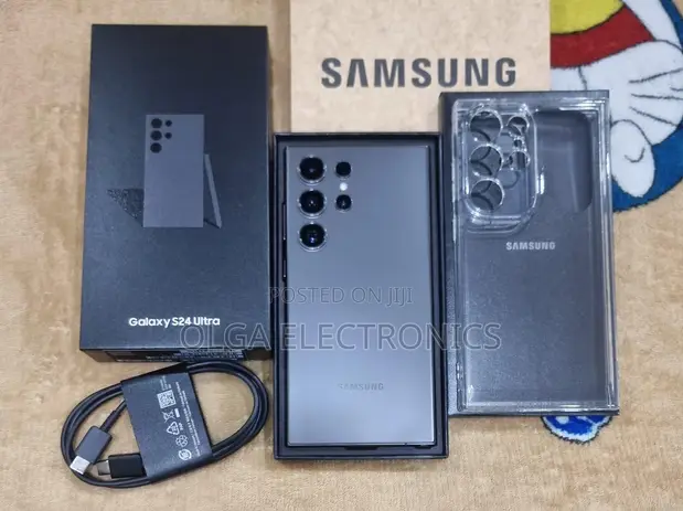 New Samsung Galaxy S24 Ultra 512GB Gray - 1