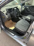 Hyundai Elantra 2016 Silver - 3