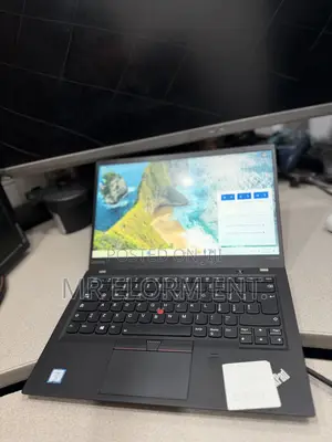 Lenovo ThinkPad X1 Carbon Laptop - Intel Core i7, 16GB RAM, 512GB SSD