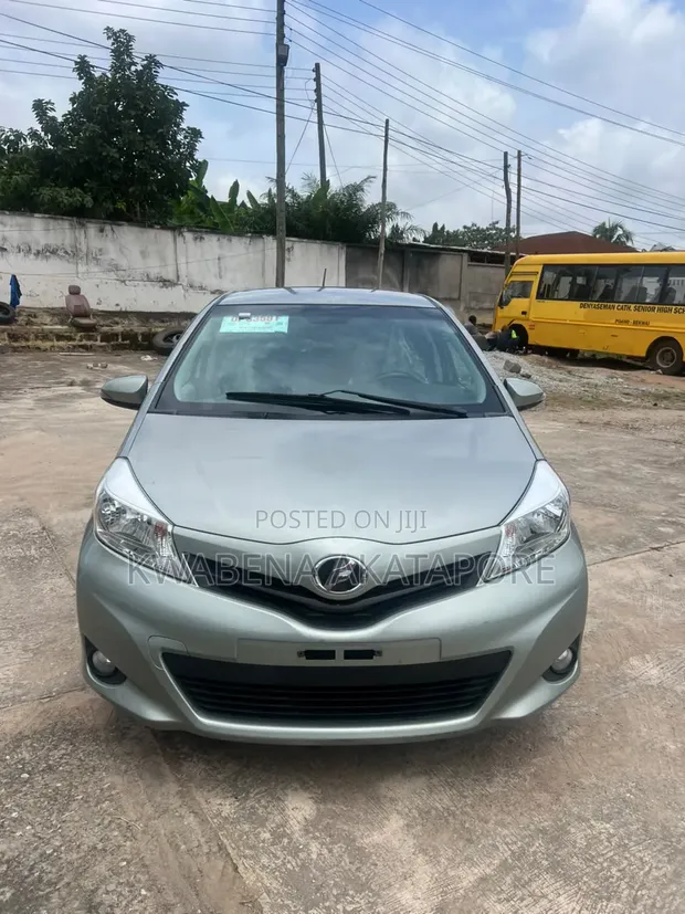 2014 Toyota Vitz 1.5 FWD 5dr Hatchback - 1