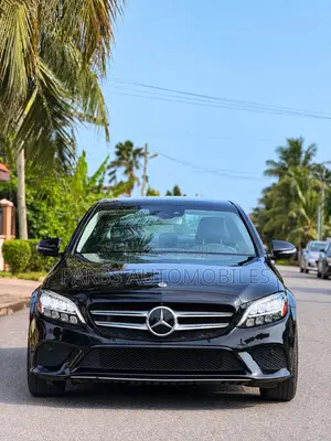 2019 Mercedes-Benz C300 Base RWD Sedan