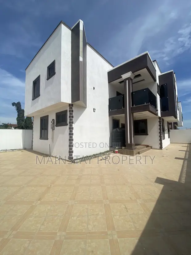 3 Bedroom House for Sale in Mainstay Estates, Spintex - 1