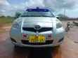 Toyota Yaris 2010 Silver - 2