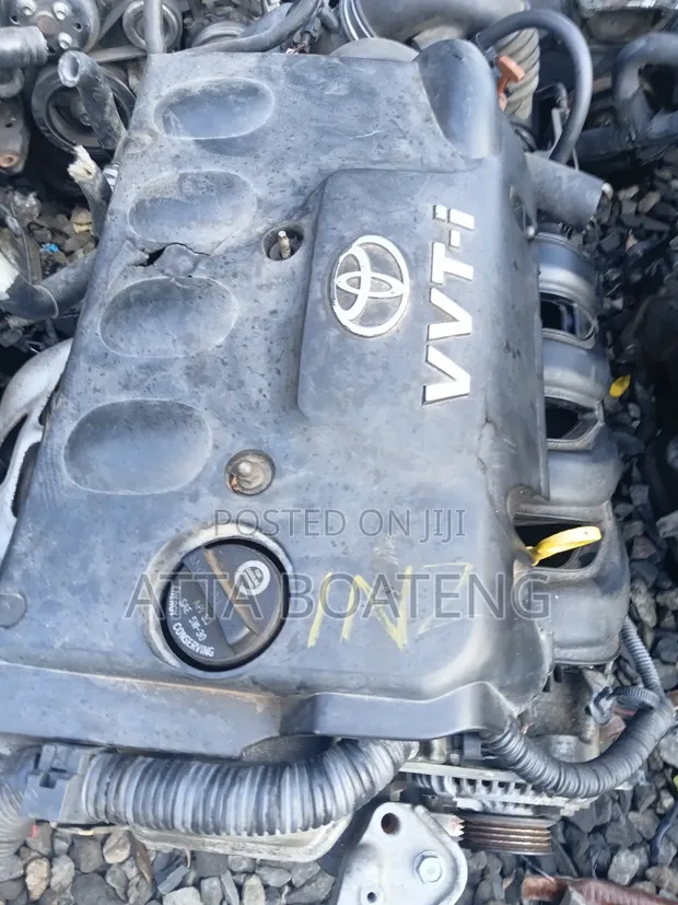 Toyota Yaris Engine with Gearbox - 1