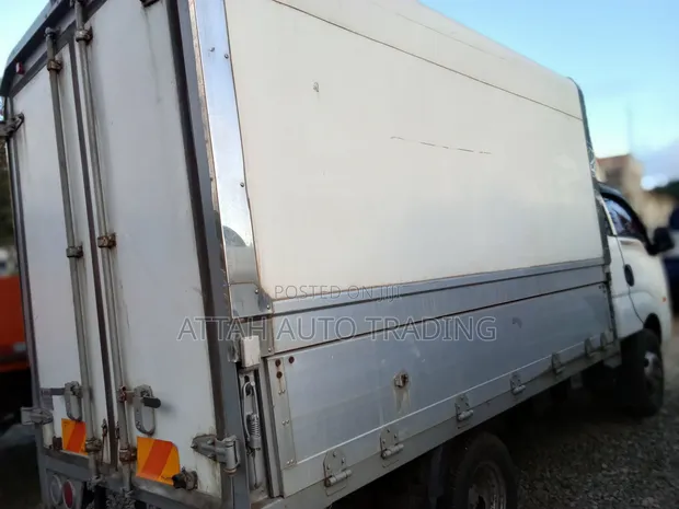 Hyundai HD78 4WD Box Truck - 2014 - 1