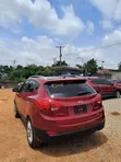 Hyundai Tucson 2015 Red - 4