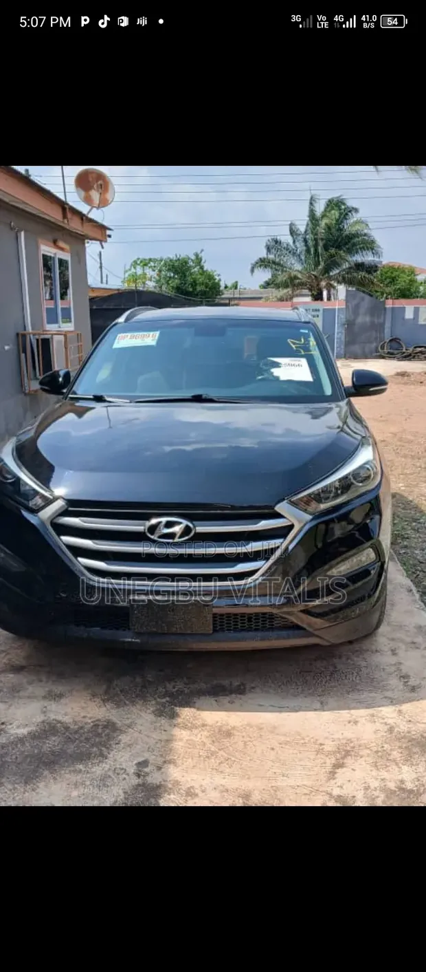 Hyundai Tucson SE AWD 2018 Black - 1