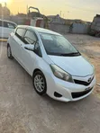 Toyota Vitz 1.5 FWD 5dr 2013 White - 3