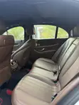 Mercedes-Benz E300 4Matic AWD Sedan 2017 White - 3