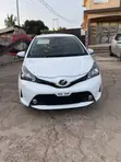 Toyota Vitz 1.3 FWD 5dr 2015 White - 3