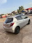Toyota Vitz 1.3 FWD 5dr 2015 Silver - 4