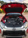 Mitsubishi Outlander ES FWD 2019 Red - 5