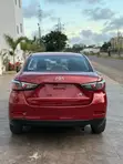 Toyota Yaris iA 1.5 FWD 2017 Red - 4