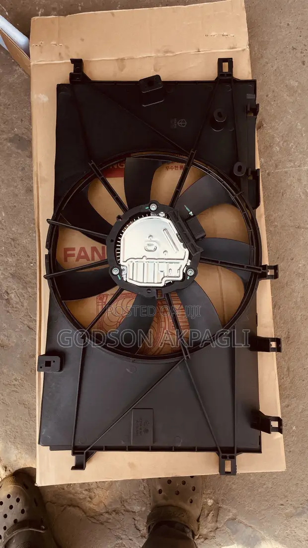 Toyota Corolla 2020 Radiator Fan - 1