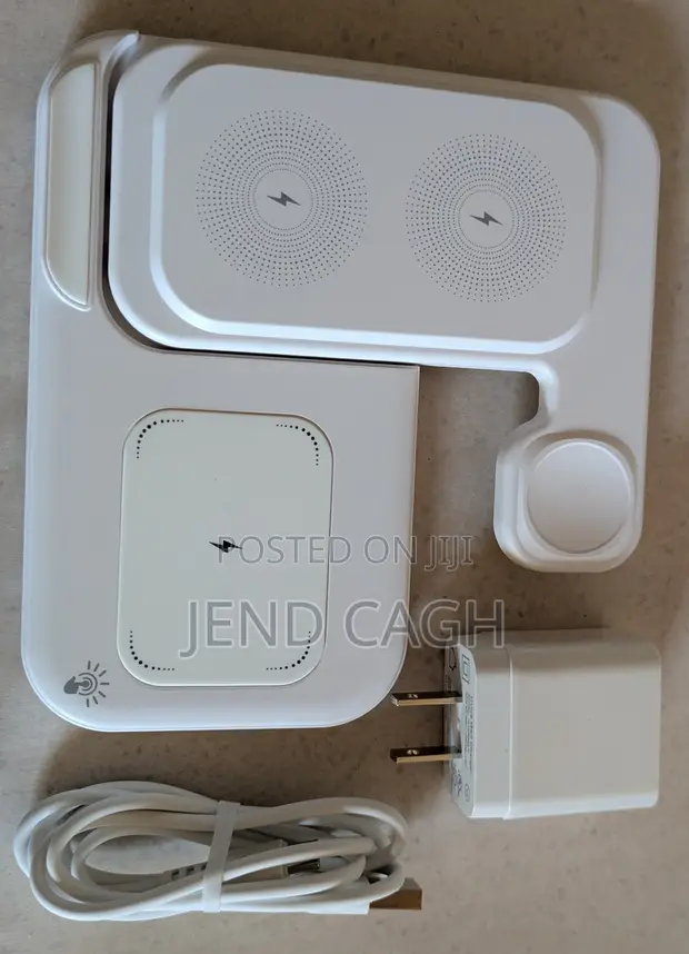 OJD-95 Foldable 3-in-1 Wireless Charging Station - 1