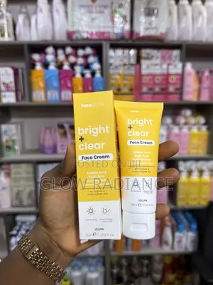 Face Facts Bright + Clear Face Cream