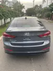 Hyundai Elantra 2018 Gray - 4