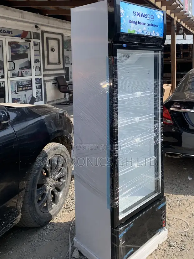 Nasco 358L White 1-Door Display Fridge - 1