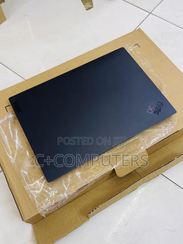 New Lenovo ThinkPad X1 Carbon Gen 10 Laptop - 1