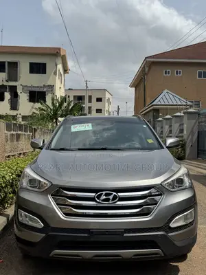 2016 Hyundai Santa Fe SE AWD Gray