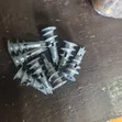 Shows Zinc Alloy Self-Drilling Drywall Anchors (10pcs) - 4
