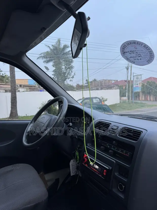 Toyota HiAce 1999 - 1