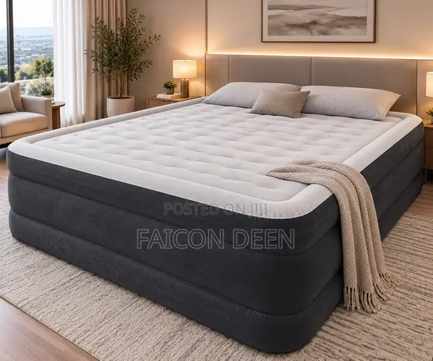 Royal Comfort Luxury Double Air Mattress with Built-In Pump - 1