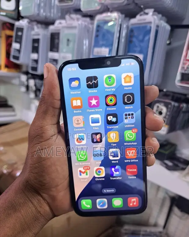 Apple iPhone 11 Pro Max 256GB Black - 1