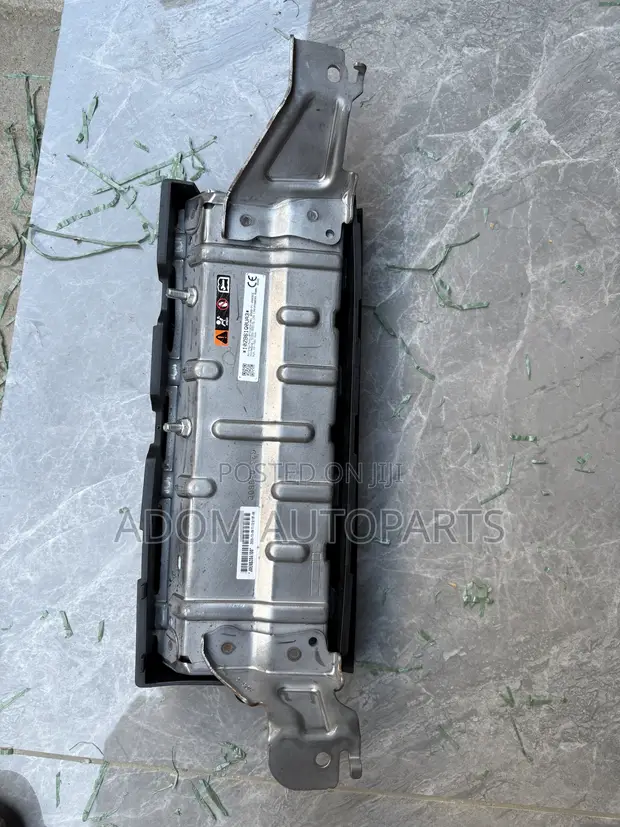 Honda HR-V Passenger Side Knee Airbag (2023-2026) - 1