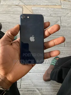 Apple iPhone SE (2022) 64GB