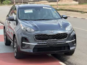 2021 Kia Sportage EX Gray